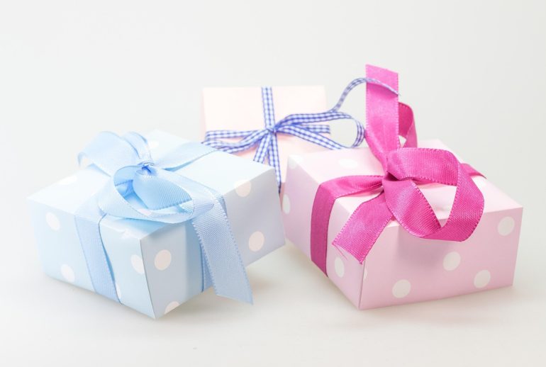 Cadeautips voor op afstand: zo verras je iemand vanaf elke plek